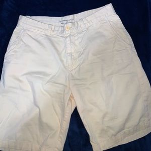 Cream short